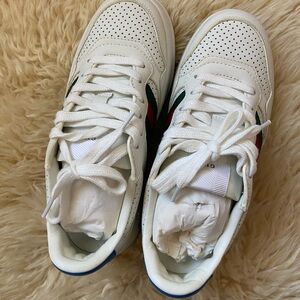 Gucci White Sneakers with Green and Red Accents